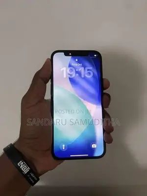 Apple iPhone 12 (Used)