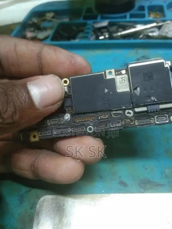 Apple iPhone X (Used)