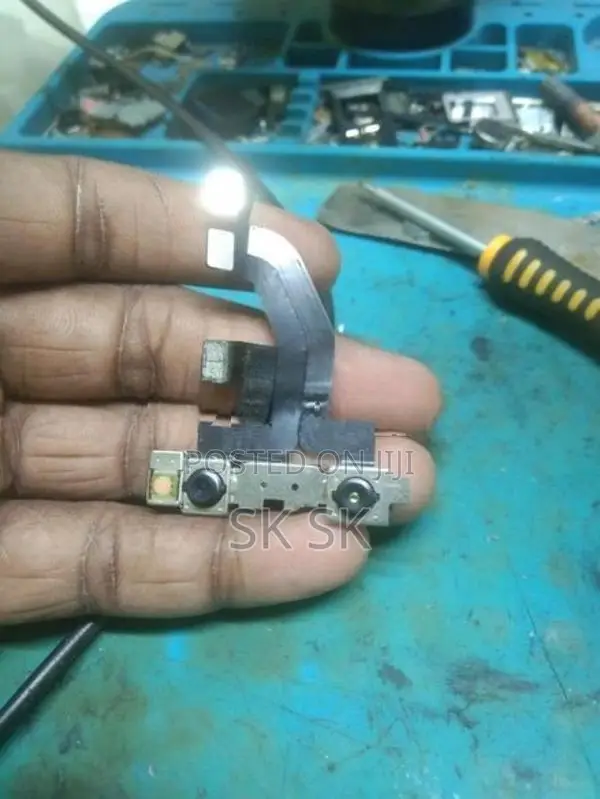 Apple iPhone X (Used)
