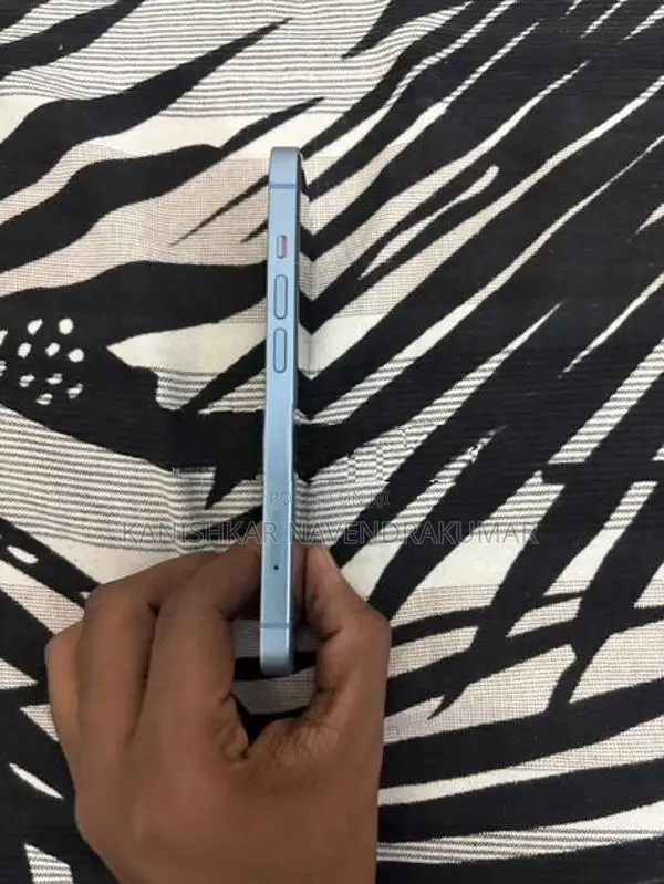 Apple iPhone 14 (Used)