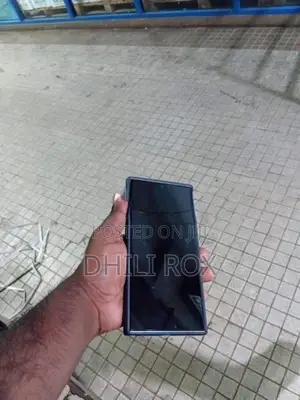 Samsung Galaxy S24 Ultra (Used)