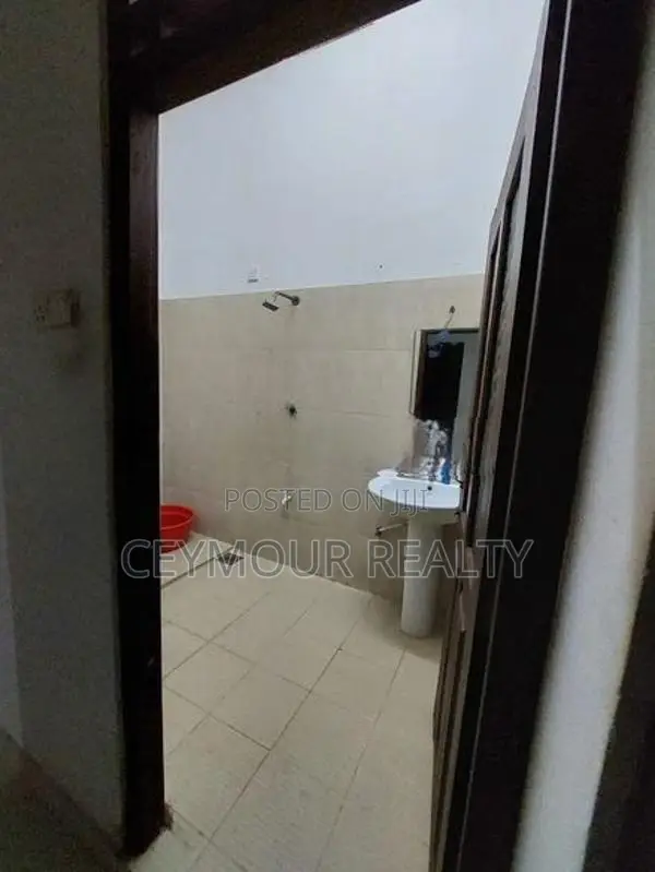 4 Bedroom House for Sale in Dehiwala