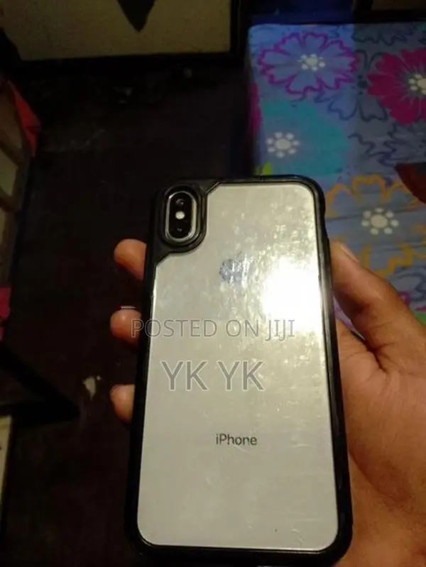 Apple iPhone X (Used)