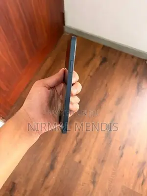 Apple iPhone 12 (Used)