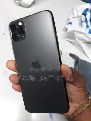 Apple iPhone 11 Pro Max (Used)