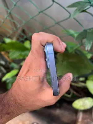 Apple iPhone 14 (Used)