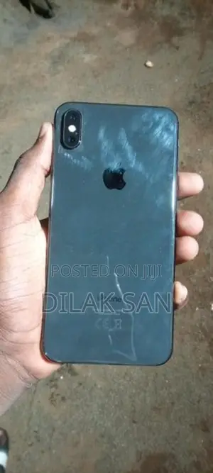 Apple iPhone XS Max (Used)