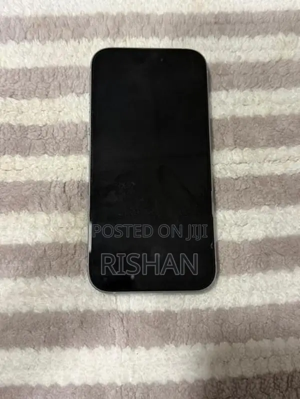 Apple iPhone 15 (Used)