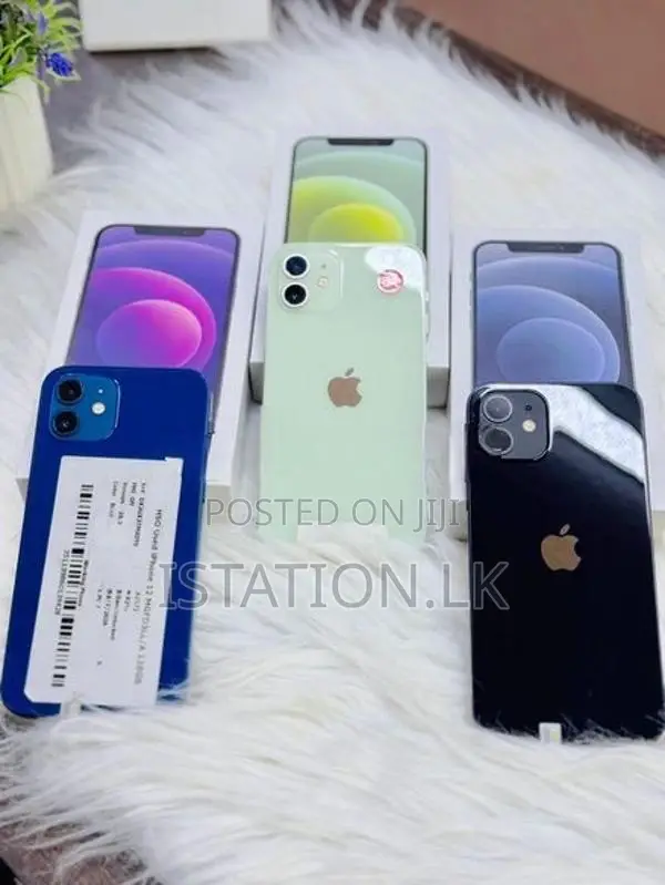Apple iPhone 12 128GB (Used)