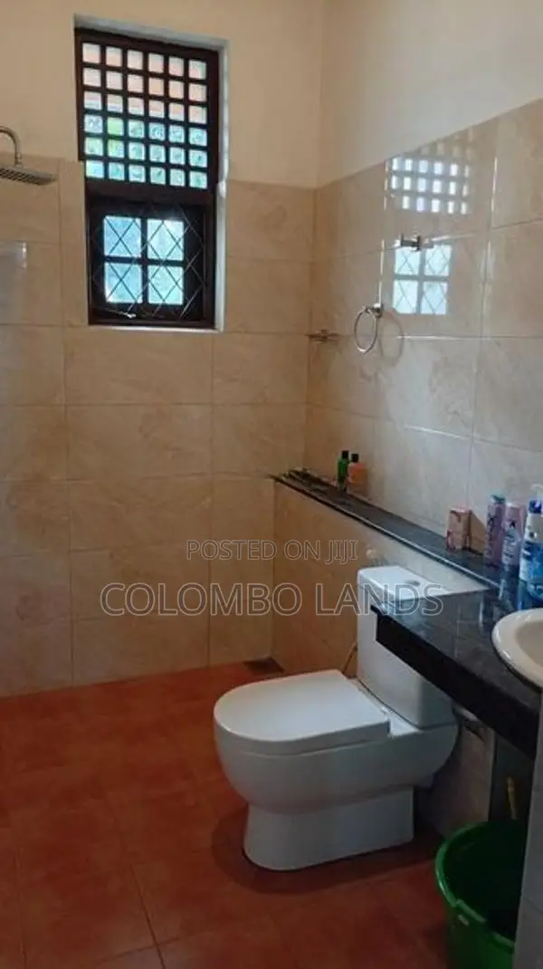 Two Storied House For Sale In Battaramulla, Koswatta – Sooriya Mawatha