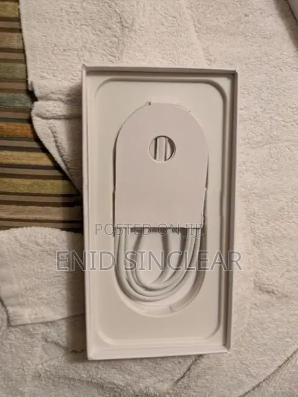 Apple iPhone 17 Pro Max (Brand New)