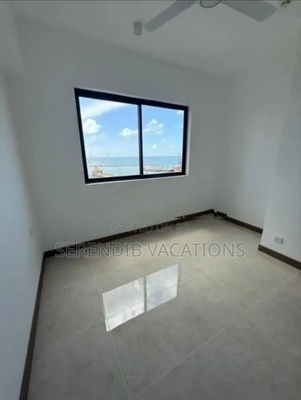 Brand New 3 Bed 2 Room Apartment for Long Term Rent Colombo 15