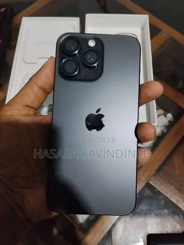 Apple iPhone 15 Pro Max (Used)