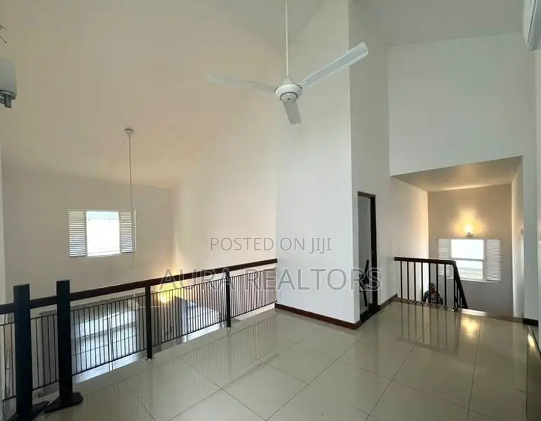 House for Sale in Malabe ( p-325)