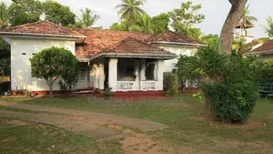 Negombo Katuwapitiya Demanhandiya St. Sebastian road land for sale