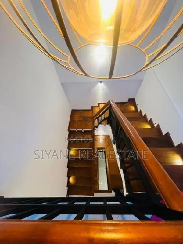 Luxury House for Sale in Maharagama Piliyandala Rd