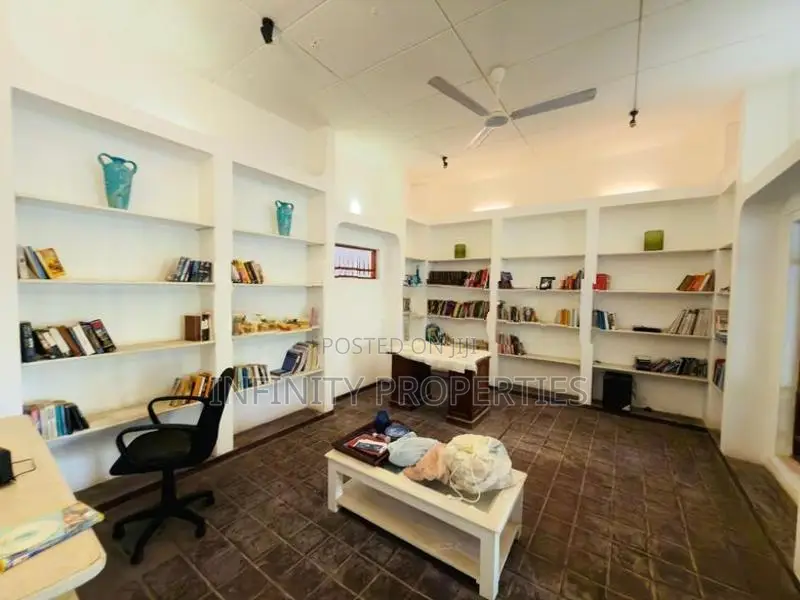 (AF316) House for sale at Lunawa moratuwa.