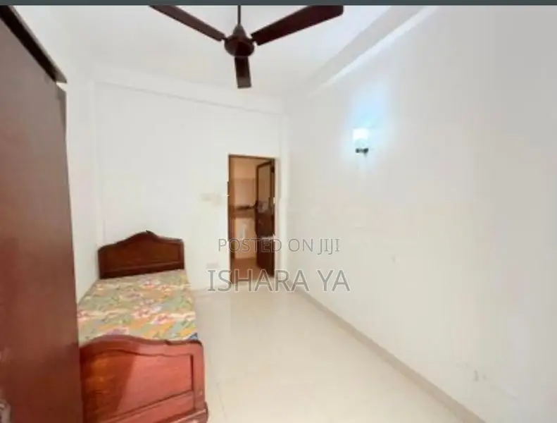 Spacious Semi Furnished House For Rent In Madiwela Kotte
