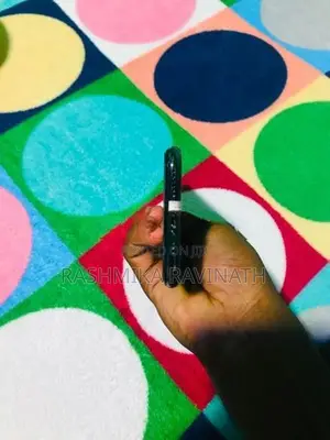 Apple iPhone XS (Used)