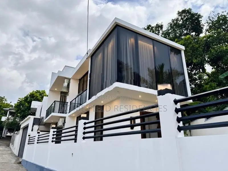 Brand New House in Kelaniya (3 Bed Room)