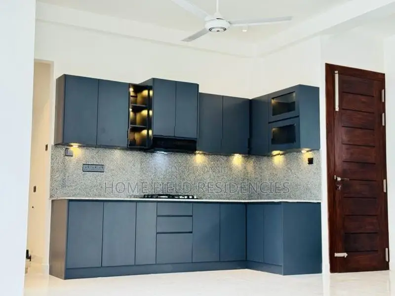 Brand New House in Kelaniya (3 Bed Room)