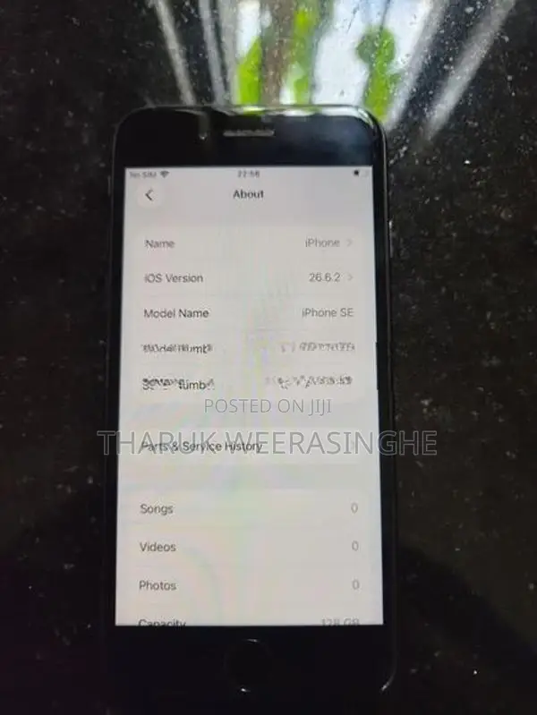 Apple iPhone SE 2 (Used)
