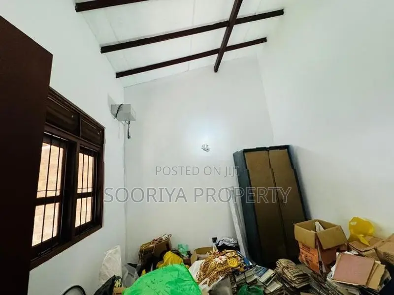 Spacious New House for Sale in Piliyandala