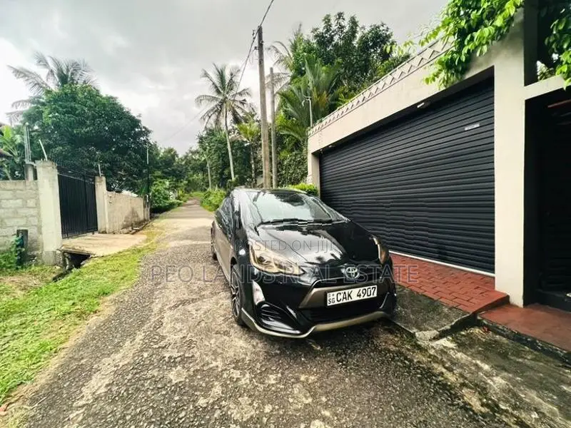 (AH372) Single Storey House for Sale in Polgasowita, Koralima
