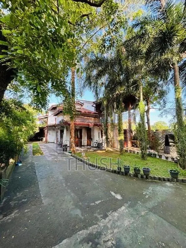 Luxury House for Sale Ja Ela