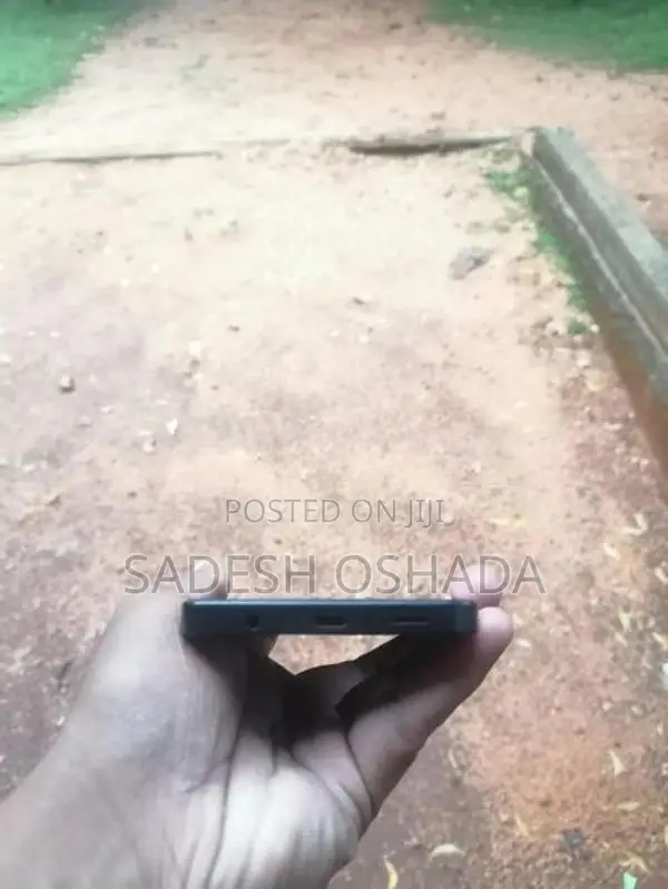 Samsung Galaxy A06 (Used)