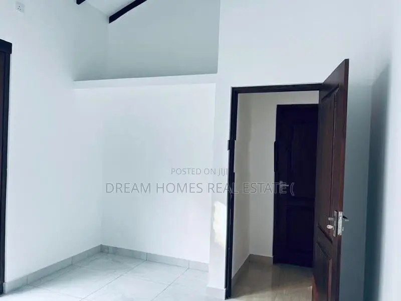 Single-Storey House For Sale – Imbulgoda, Gampaha