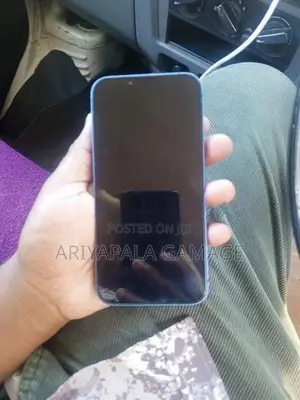 Apple iPhone 13 (Used)