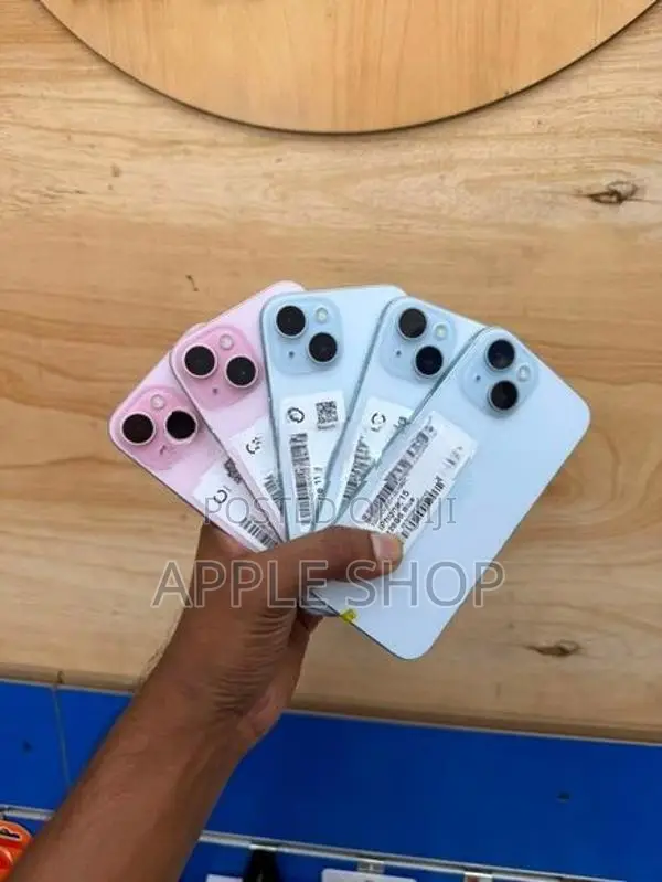 Apple iPhone 15 128GB (Used)