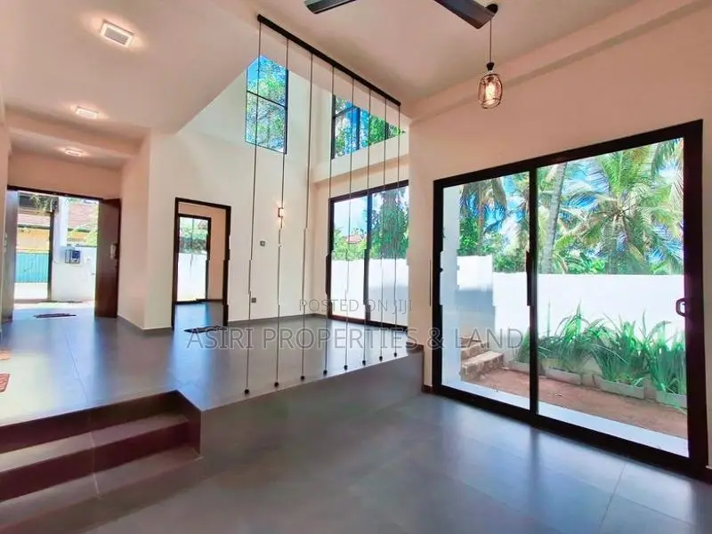 TWO STORY MODERN HOUSE FOR SALE IN PILIYANDALA POLGASOWITA