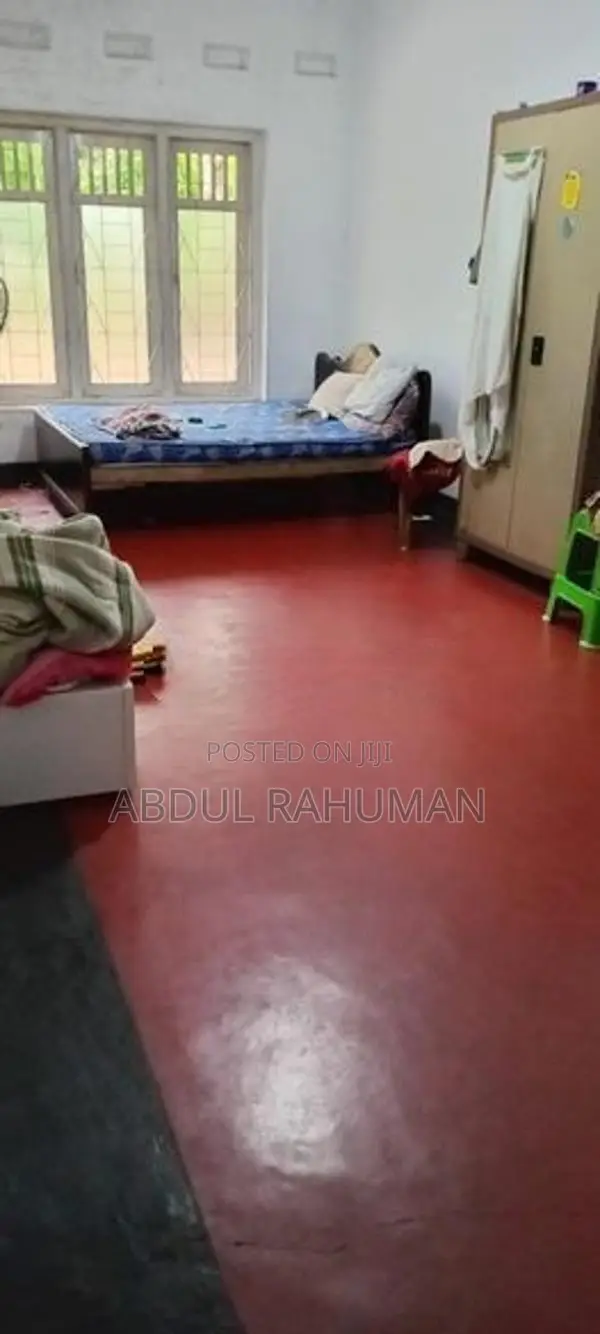 Red Floor Single House Thalena In Battaramulla