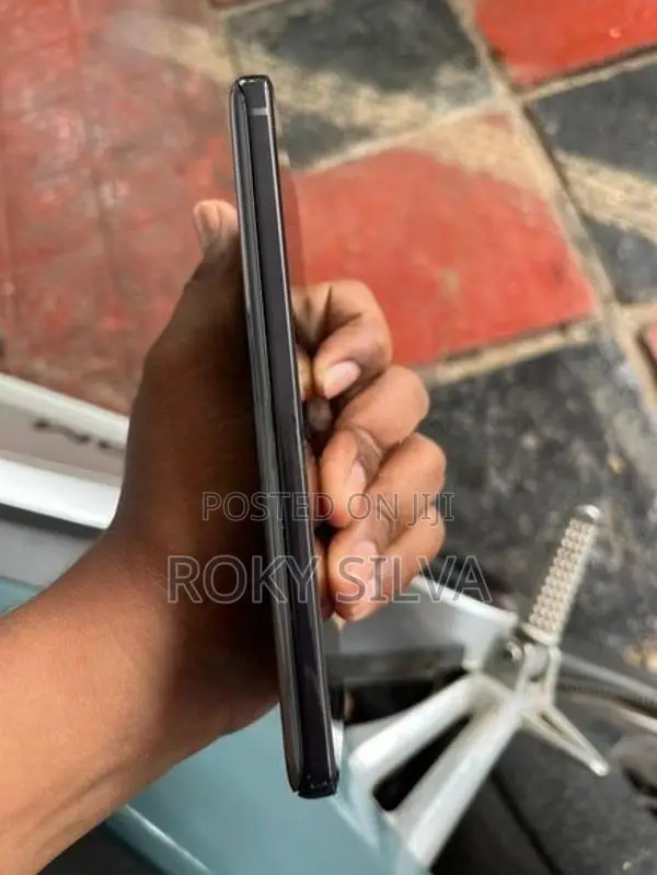 Samsung Galaxy S20 Special Edition (Used)