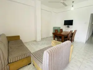 Wellawatta 2-Bedroom Furnished Apartment for Short-Term Stay – CSH201