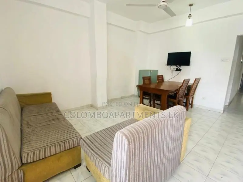 Wellawatta 2-Bedroom Furnished Apartment for Short-Term Stay – CSH201