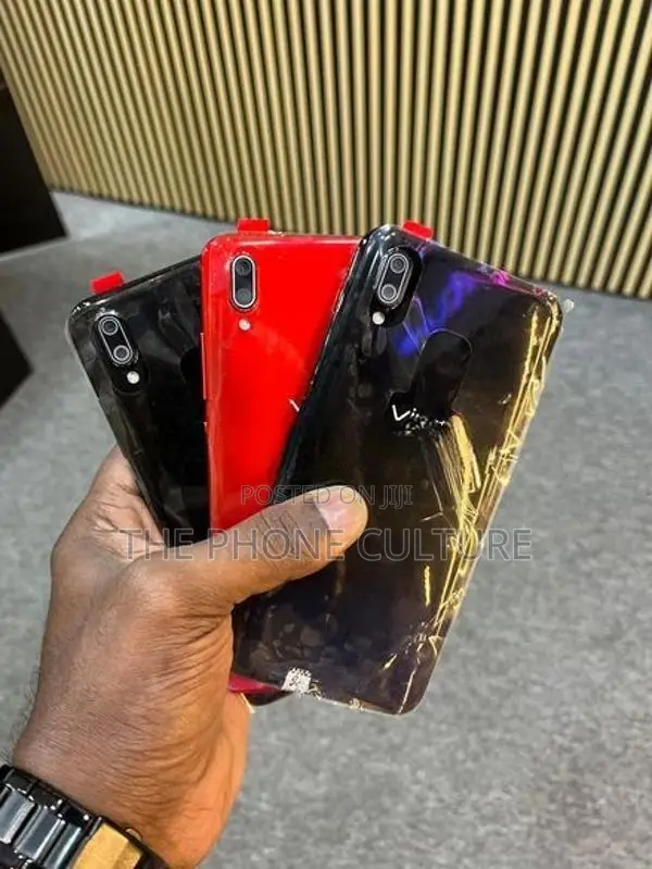 Vivo Y93 8GB 256GB (Used)