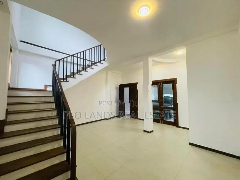 (AR361) Three Story House for Rent in Mattegoda