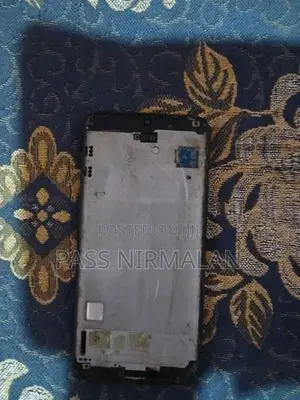 Samsung Galaxy A40 (Used)