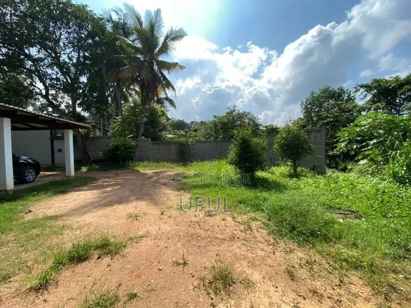 Land with House for Sale Kaduwela