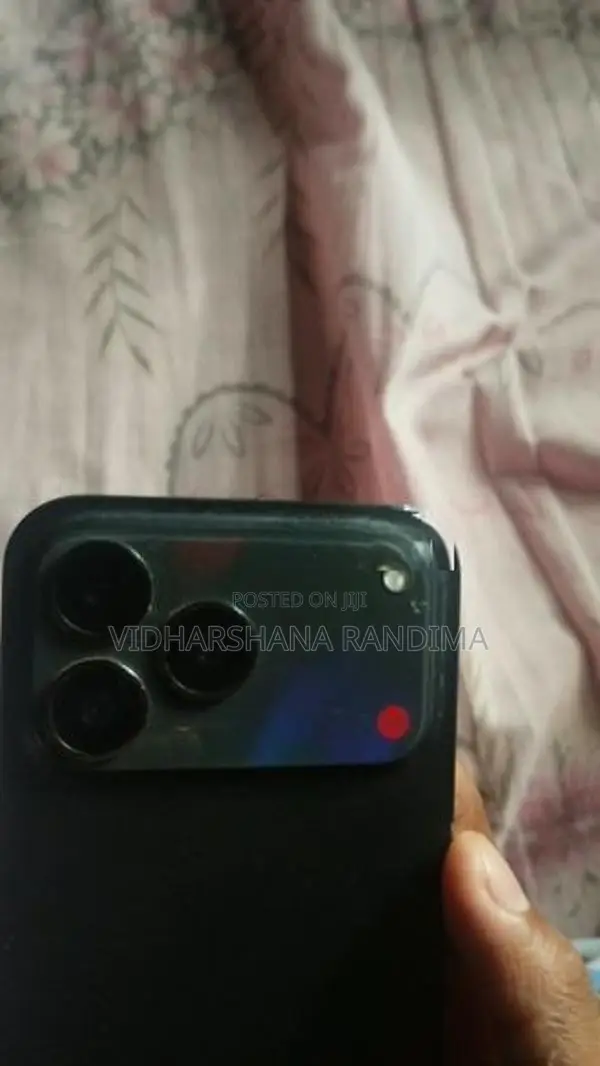 ZTE nubia V80 Design (Used)