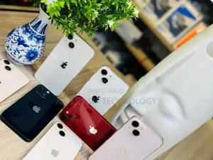 Apple iPhone 13 256GB Full Set (Used)