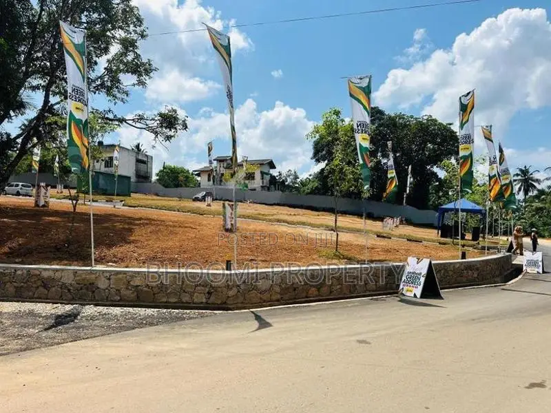 Valuable Land for Sale Homagama