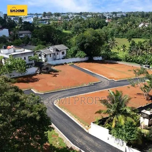 Valuable Land for Sale Homagama