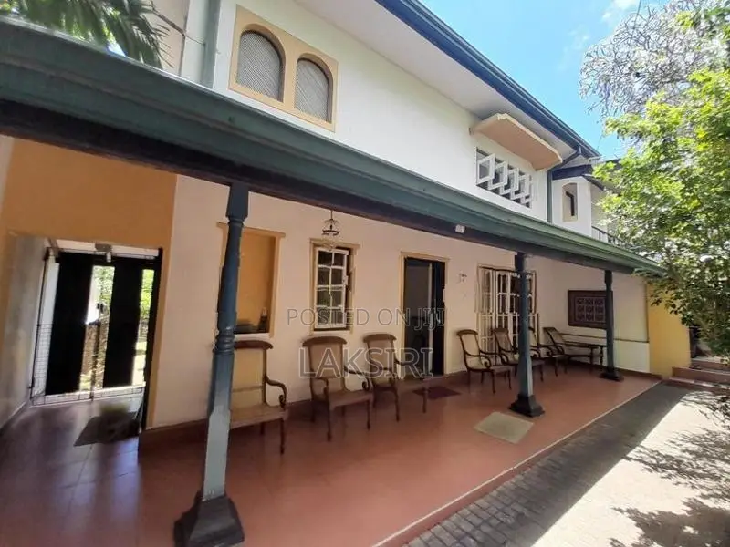 Two Story House Rent office and Business Nawala wijayaba mawatha