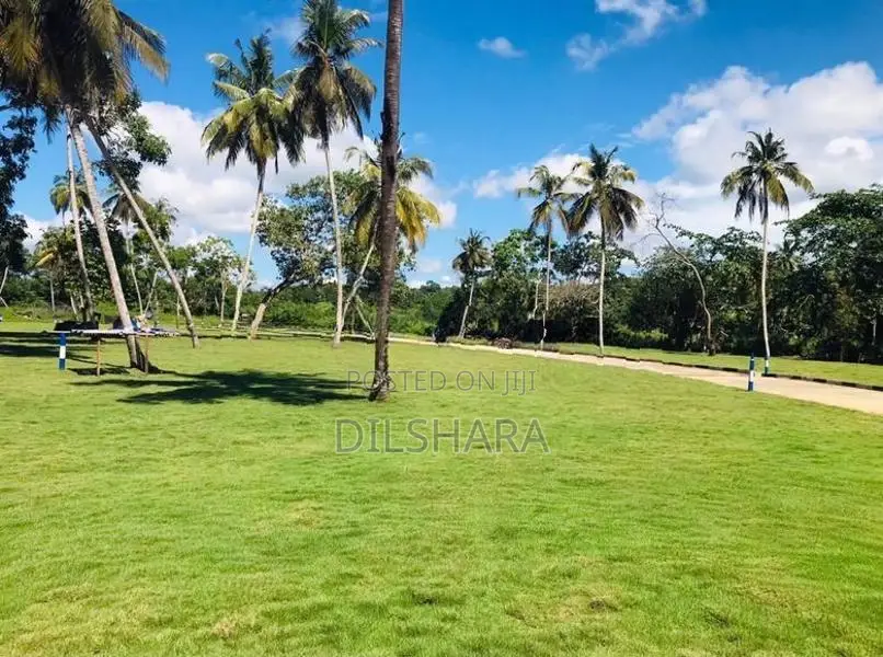 දික්වැල්ල නගරයේ හොඳ ඉඩම්