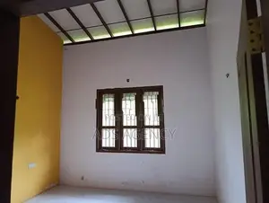 House For Sale In Veyangoda