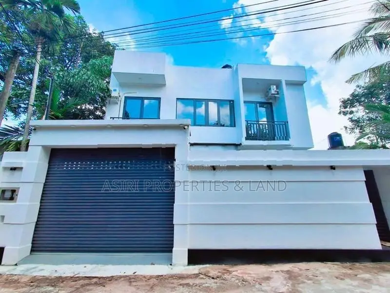 Brand New 4 Bedrooms House for Sale in Piliyandala Miriswaththa